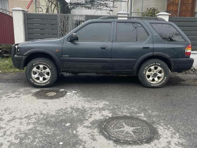 Синий Опель Фронтера, объемом двигателя 2.2 л и пробегом 280 тыс. км за 4300 $, фото 1 на Automoto.ua