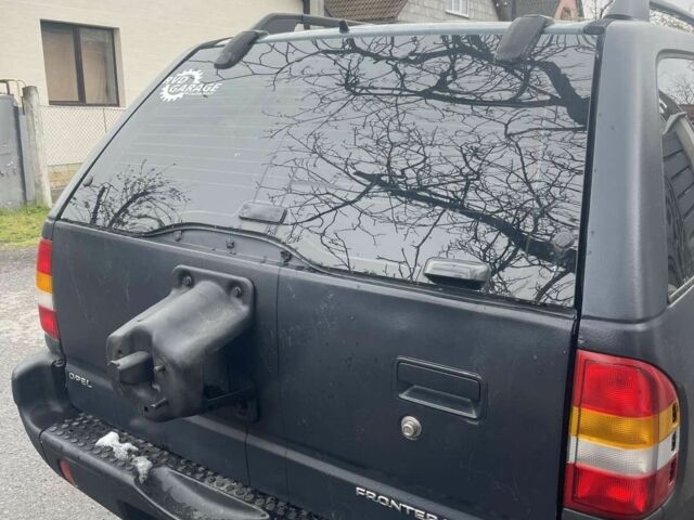 Синий Опель Фронтера, объемом двигателя 2.2 л и пробегом 280 тыс. км за 4300 $, фото 6 на Automoto.ua