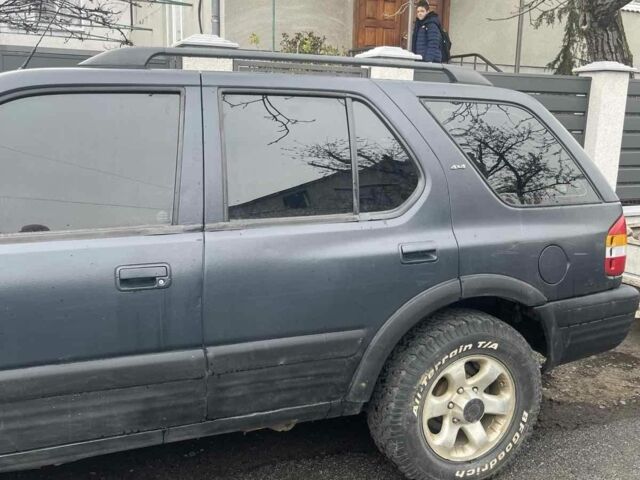 Синий Опель Фронтера, объемом двигателя 2.2 л и пробегом 280 тыс. км за 4300 $, фото 5 на Automoto.ua