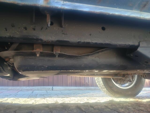 Синий Опель Фронтера, объемом двигателя 2.2 л и пробегом 171 тыс. км за 6300 $, фото 14 на Automoto.ua