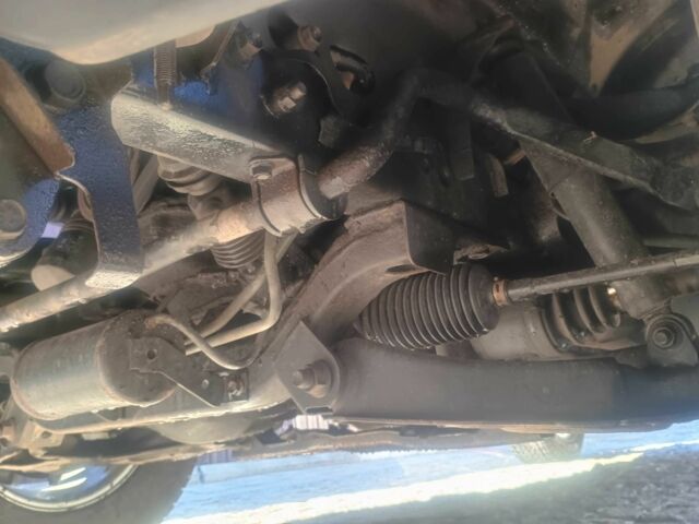 Синий Опель Фронтера, объемом двигателя 2.2 л и пробегом 171 тыс. км за 6300 $, фото 13 на Automoto.ua