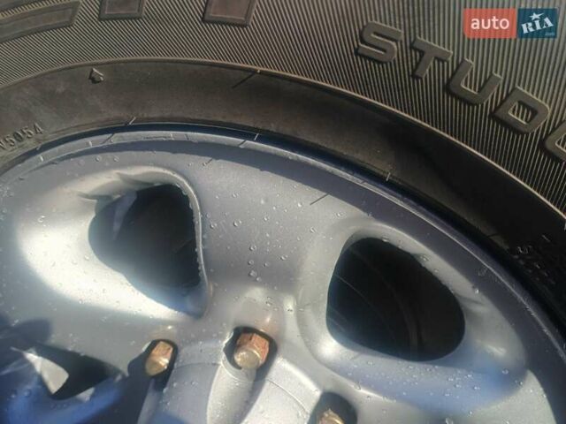 Синий Опель Фронтера, объемом двигателя 2.2 л и пробегом 171 тыс. км за 6300 $, фото 7 на Automoto.ua