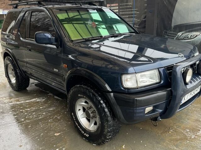 Синій Опель Фронтера, об'ємом двигуна 2.2 л та пробігом 300 тис. км за 3900 $, фото 9 на Automoto.ua