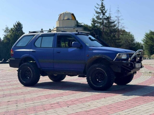 Синий Опель Фронтера, объемом двигателя 3.2 л и пробегом 250 тыс. км за 2999 $, фото 4 на Automoto.ua