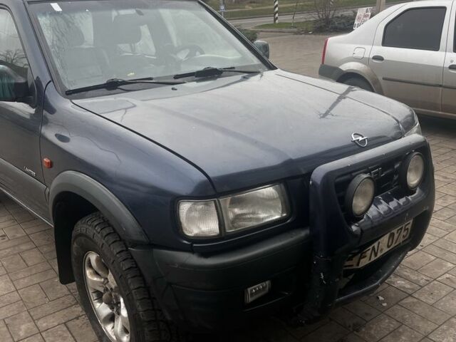 Синий Опель Фронтера, объемом двигателя 2.2 л и пробегом 3 тыс. км за 3084 $, фото 1 на Automoto.ua