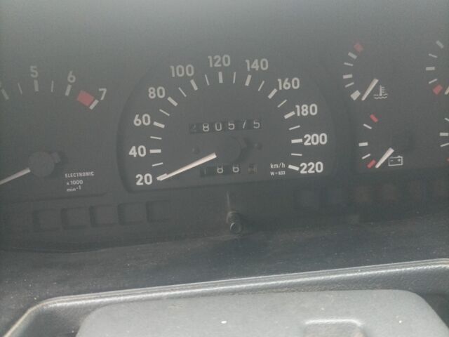 Зеленый Опель Фронтера, объемом двигателя 2 л и пробегом 280 тыс. км за 4100 $, фото 7 на Automoto.ua