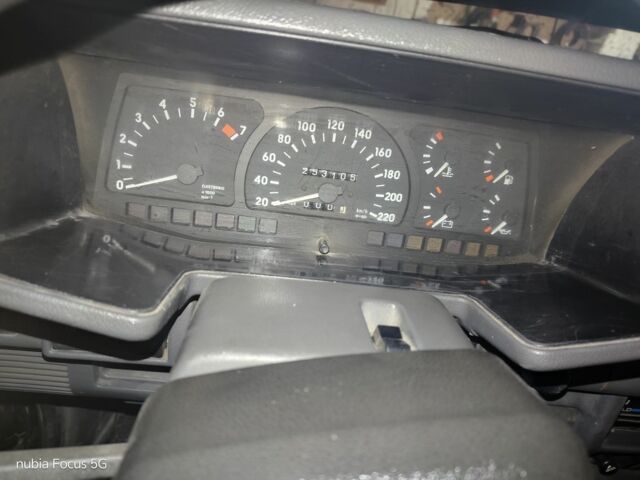 Зеленый Опель Фронтера, объемом двигателя 2 л и пробегом 25 тыс. км за 4000 $, фото 5 на Automoto.ua