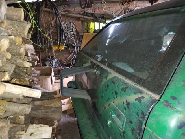 Зелений Опель Фронтера, об'ємом двигуна 0 л та пробігом 300 тис. км за 1426 $, фото 6 на Automoto.ua