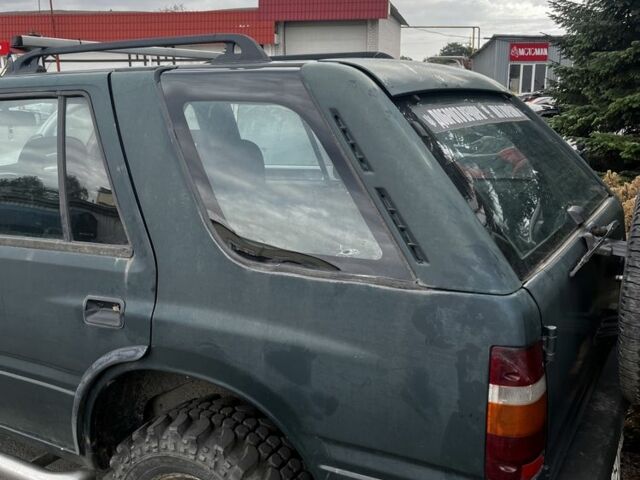 Зеленый Опель Фронтера, объемом двигателя 0 л и пробегом 300 тыс. км за 1919 $, фото 1 на Automoto.ua