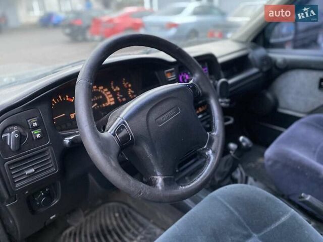 Зелений Опель Фронтера, об'ємом двигуна 2.2 л та пробігом 346 тис. км за 4300 $, фото 8 на Automoto.ua