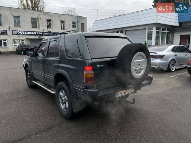 Зелений Опель Фронтера, об'ємом двигуна 2.2 л та пробігом 346 тис. км за 4300 $, фото 3 на Automoto.ua