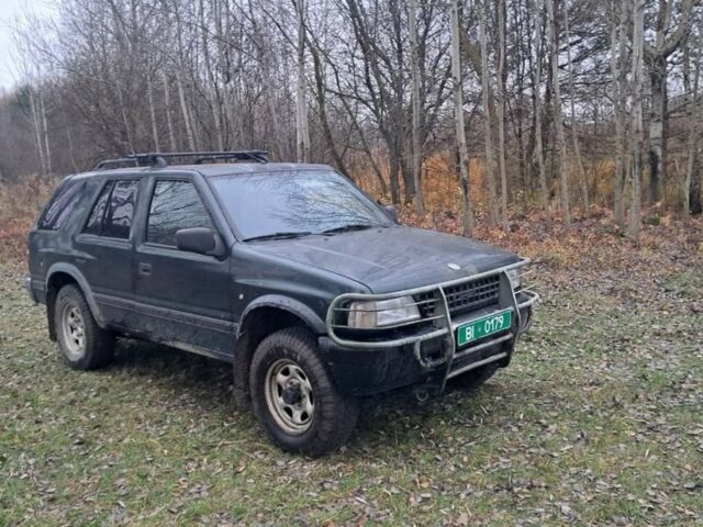 Зелений Опель Фронтера, об'ємом двигуна 2.3 л та пробігом 315 тис. км за 1899 $, фото 1 на Automoto.ua