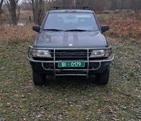 Зелений Опель Фронтера, об'ємом двигуна 2.3 л та пробігом 315 тис. км за 1899 $, фото 2 на Automoto.ua