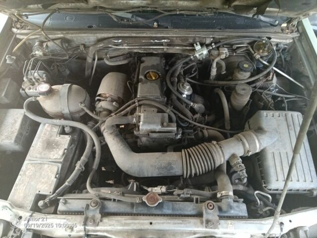 Зеленый Опель Фронтера, объемом двигателя 0 л и пробегом 200 тыс. км за 1800 $, фото 1 на Automoto.ua