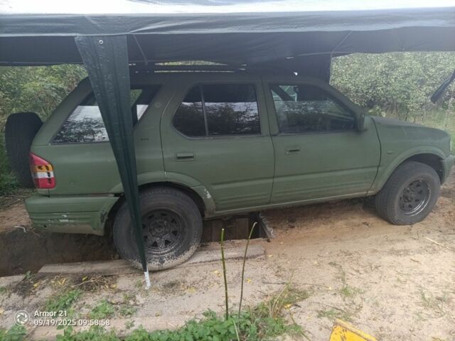 Зеленый Опель Фронтера, объемом двигателя 0 л и пробегом 200 тыс. км за 1800 $, фото 7 на Automoto.ua