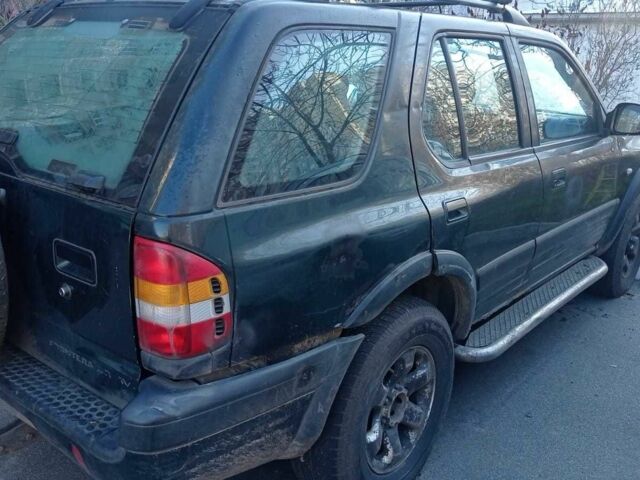 Зеленый Опель Фронтера, объемом двигателя 2.2 л и пробегом 183 тыс. км за 2200 $, фото 1 на Automoto.ua