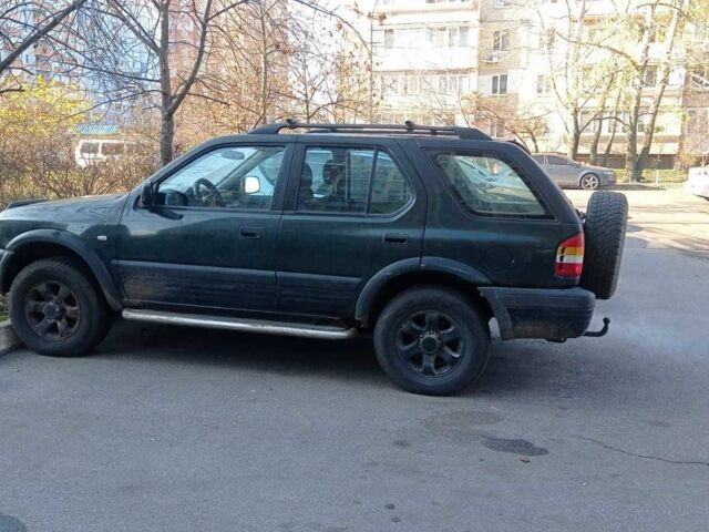 Зеленый Опель Фронтера, объемом двигателя 2.2 л и пробегом 183 тыс. км за 2200 $, фото 5 на Automoto.ua