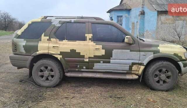 Зеленый Опель Фронтера, объемом двигателя 2.17 л и пробегом 290 тыс. км за 6500 $, фото 3 на Automoto.ua