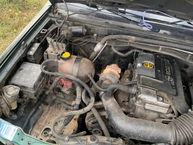 Опель Фронтера 2002 в Лозовой на Automoto.ua Зеленый Опель Фронтера, объемом двигателя 2.2 л и пробегом 250 тыс. км за 1800 $, фото 7 на Automoto.ua