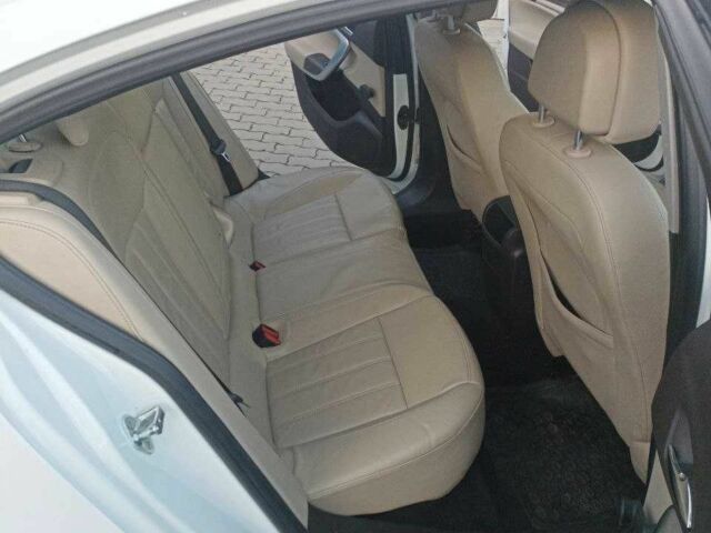 Белый Опель Инсигния, объемом двигателя 2 л и пробегом 274 тыс. км за 6500 $, фото 15 на Automoto.ua