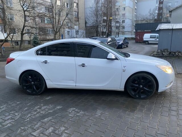 Білий Опель Інсігнія, об'ємом двигуна 2 л та пробігом 180 тис. км за 3300 $, фото 3 на Automoto.ua