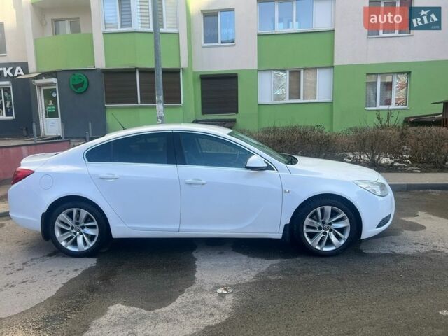 Белый Опель Инсигния, объемом двигателя 2 л и пробегом 178 тыс. км за 6900 $, фото 9 на Automoto.ua