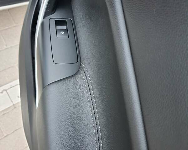 Білий Опель Інсігнія, об'ємом двигуна 2 л та пробігом 149 тис. км за 8200 $, фото 24 на Automoto.ua