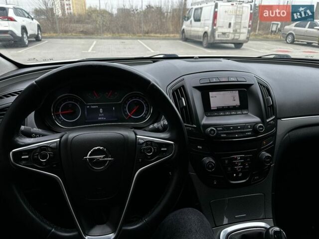 Белый Опель Инсигния, объемом двигателя 1.6 л и пробегом 208 тыс. км за 10300 $, фото 17 на Automoto.ua