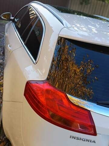 Білий Опель Інсігнія, об'ємом двигуна 1.96 л та пробігом 333 тис. км за 5900 $, фото 6 на Automoto.ua