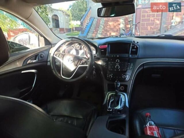 Білий Опель Інсігнія, об'ємом двигуна 2 л та пробігом 296 тис. км за 7000 $, фото 3 на Automoto.ua