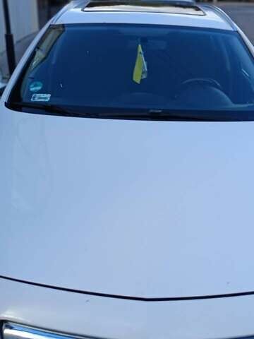 Білий Опель Інсігнія, об'ємом двигуна 1.96 л та пробігом 333 тис. км за 5900 $, фото 2 на Automoto.ua