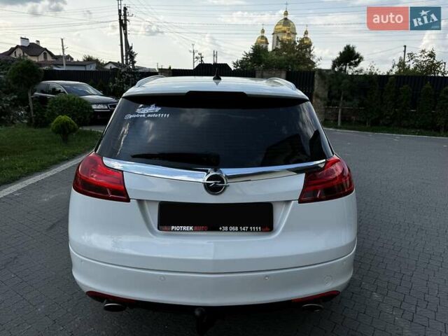 Белый Опель Инсигния, объемом двигателя 2 л и пробегом 245 тыс. км за 7200 $, фото 10 на Automoto.ua