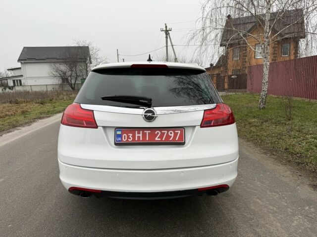 Білий Опель Інсігнія, об'ємом двигуна 1.6 л та пробігом 210 тис. км за 8000 $, фото 5 на Automoto.ua