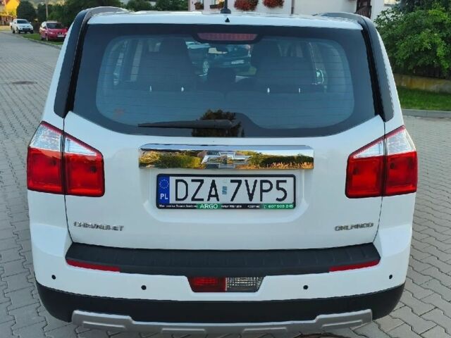 Білий Опель Інсігнія, об'ємом двигуна 2 л та пробігом 227 тис. км за 7563 $, фото 2 на Automoto.ua