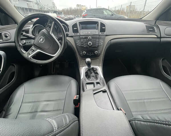 Белый Опель Инсигния, объемом двигателя 1.96 л и пробегом 316 тыс. км за 6200 $, фото 16 на Automoto.ua