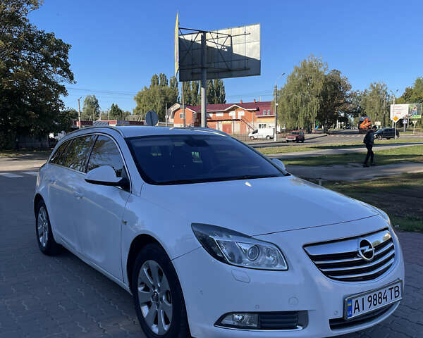 Білий Опель Інсігнія, об'ємом двигуна 1.96 л та пробігом 290 тис. км за 6800 $, фото 16 на Automoto.ua