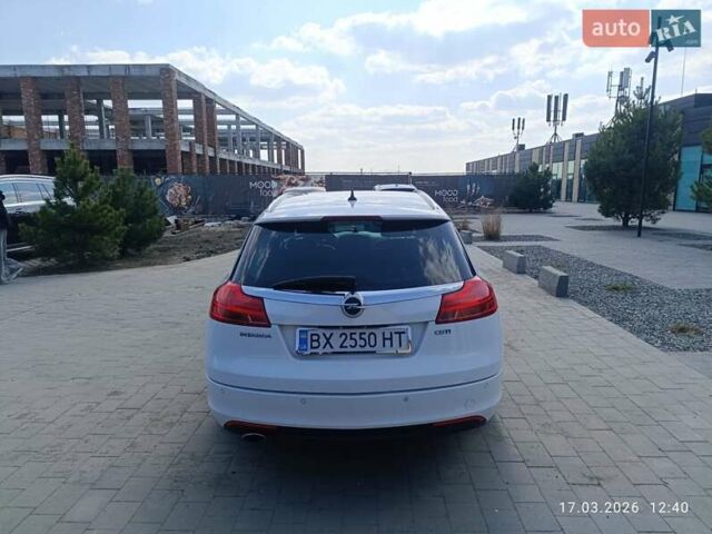 Белый Опель Инсигния, объемом двигателя 1.96 л и пробегом 337 тыс. км за 7500 $, фото 5 на Automoto.ua
