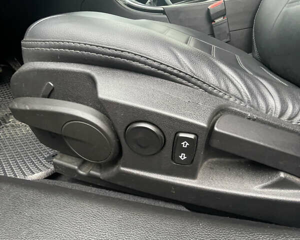 Белый Опель Инсигния, объемом двигателя 1.96 л и пробегом 316 тыс. км за 6200 $, фото 19 на Automoto.ua