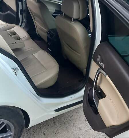 Білий Опель Інсігнія, об'ємом двигуна 1.96 л та пробігом 230 тис. км за 7600 $, фото 16 на Automoto.ua