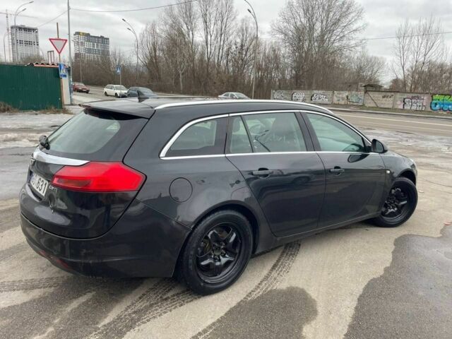 Белый Опель Инсигния, объемом двигателя 0 л и пробегом 200 тыс. км за 3600 $, фото 9 на Automoto.ua