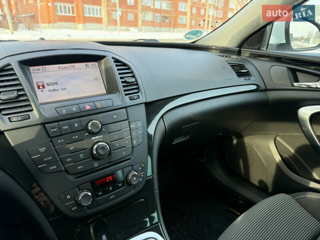 Белый Опель Инсигния, объемом двигателя 1.6 л и пробегом 210 тыс. км за 8000 $, фото 16 на Automoto.ua