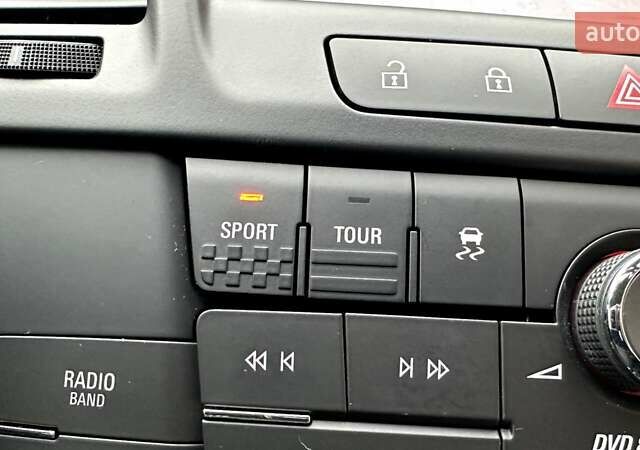 Белый Опель Инсигния, объемом двигателя 1.6 л и пробегом 200 тыс. км за 7770 $, фото 22 на Automoto.ua