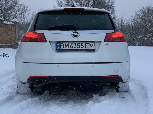 Білий Опель Інсігнія, об'ємом двигуна 2 л та пробігом 300 тис. км за 7500 $, фото 5 на Automoto.ua