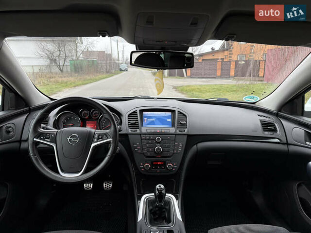 Белый Опель Инсигния, объемом двигателя 1.6 л и пробегом 210 тыс. км за 8000 $, фото 20 на Automoto.ua
