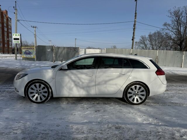 Белый Опель Инсигния, объемом двигателя 1.6 л и пробегом 210 тыс. км за 8000 $, фото 2 на Automoto.ua