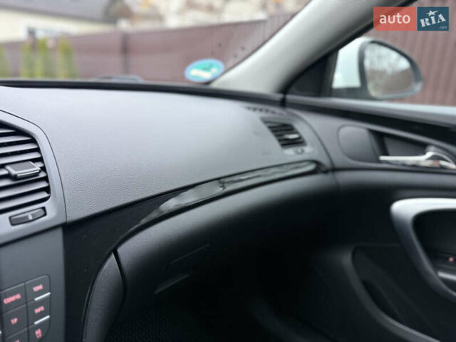 Белый Опель Инсигния, объемом двигателя 1.6 л и пробегом 210 тыс. км за 8300 $, фото 22 на Automoto.ua