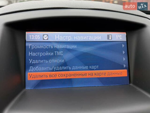 Белый Опель Инсигния, объемом двигателя 1.6 л и пробегом 210 тыс. км за 8000 $, фото 42 на Automoto.ua