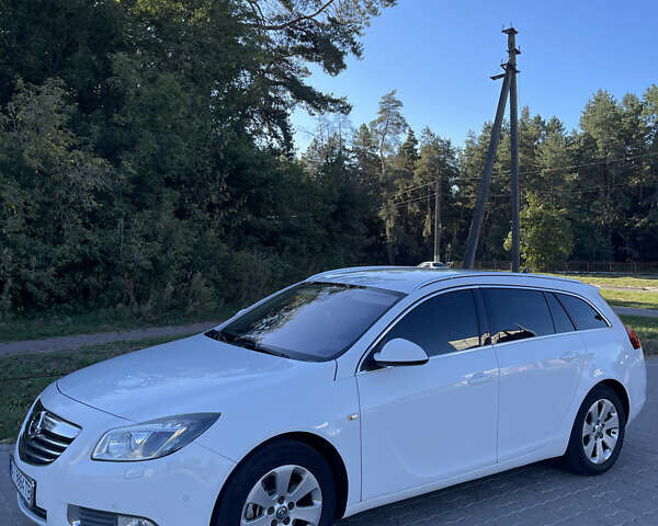 Білий Опель Інсігнія, об'ємом двигуна 1.96 л та пробігом 290 тис. км за 6800 $, фото 12 на Automoto.ua