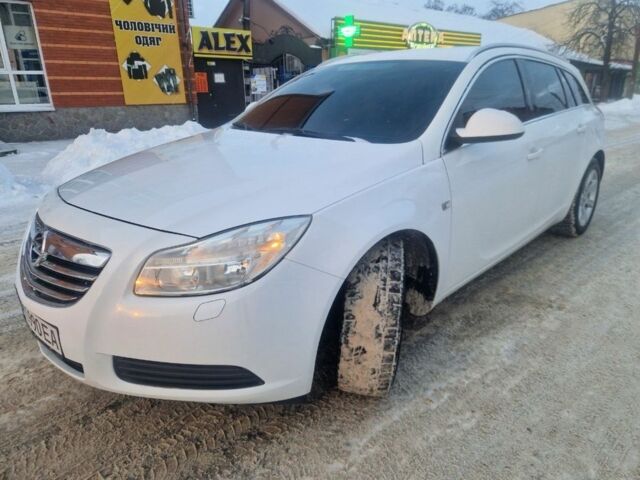 Белый Опель Инсигния, объемом двигателя 2 л и пробегом 172 тыс. км за 6800 $, фото 15 на Automoto.ua