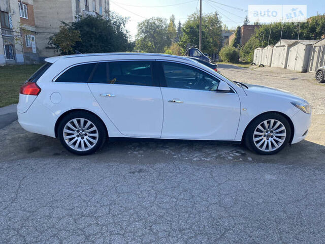 Білий Опель Інсігнія, об'ємом двигуна 1.96 л та пробігом 265 тис. км за 6100 $, фото 2 на Automoto.ua